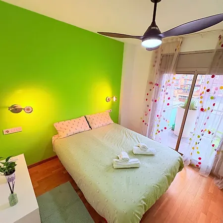 Apartamento Stunning Flat For 5 People With Breakfast Included With Sagrada Familia Church View *