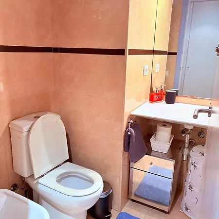 Appartement Stunning Flat For 5 People With Breakfast Included With Sagrada Familia Church View Barcelona