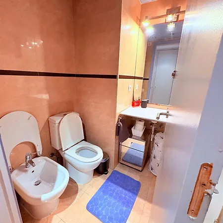 Appartement Stunning Flat For 5 People With Breakfast Included With Sagrada Familia Church View Barcelona